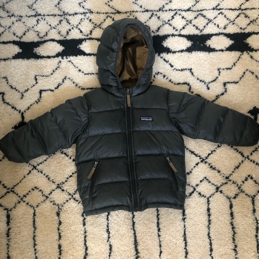 Kids 3T Patagonia hi-loft down jacket